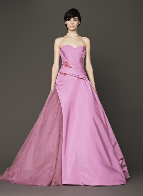 Vera Wang - Fall 2014 Bridal Collection - Wedding Dress Look 15
<br><br>
Peony strapless faille ball gown with hand draped bodice and coral floral beaded embroidery.

<br><br>